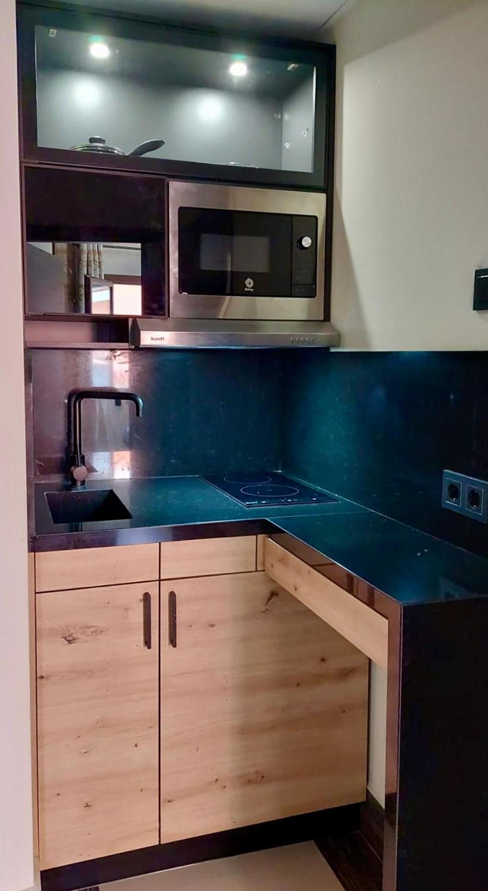 Rok Plaza (adults Only) Apartamento *